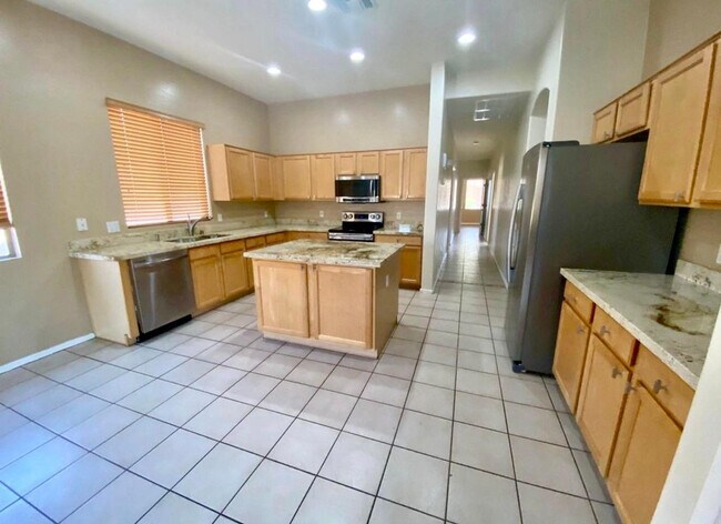 Building Photo - 7360 W Tether Trail