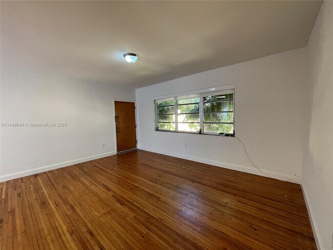 Foto del edificio - 1320 15th St