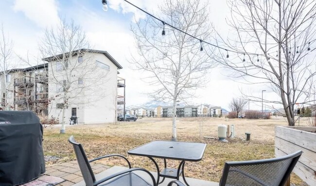 Foto del edificio - 3 Bedroom 2.5 Bath behind Costco