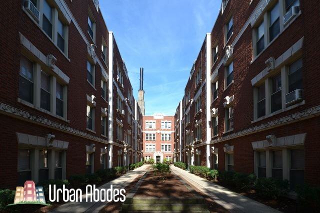 Building Photo - 547 W Surf St