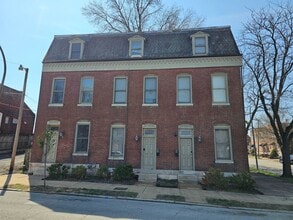 Building Photo - 1932-1936 President St