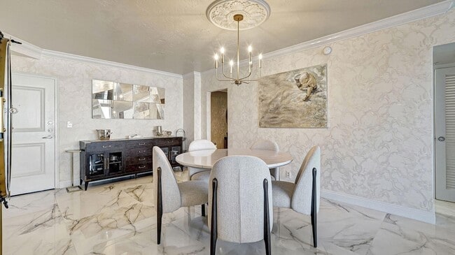 Building Photo - 3000 S Ocean Dr