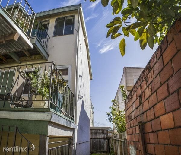 Foto del edificio - 3380 Adeline St