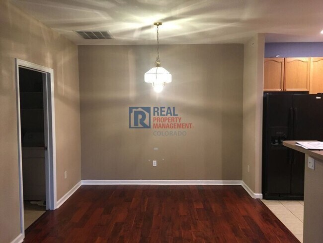Foto del edificio - 8456 S Hoyt Way