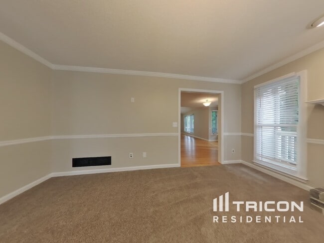 Foto del edificio - 1010 Maidstone Ct