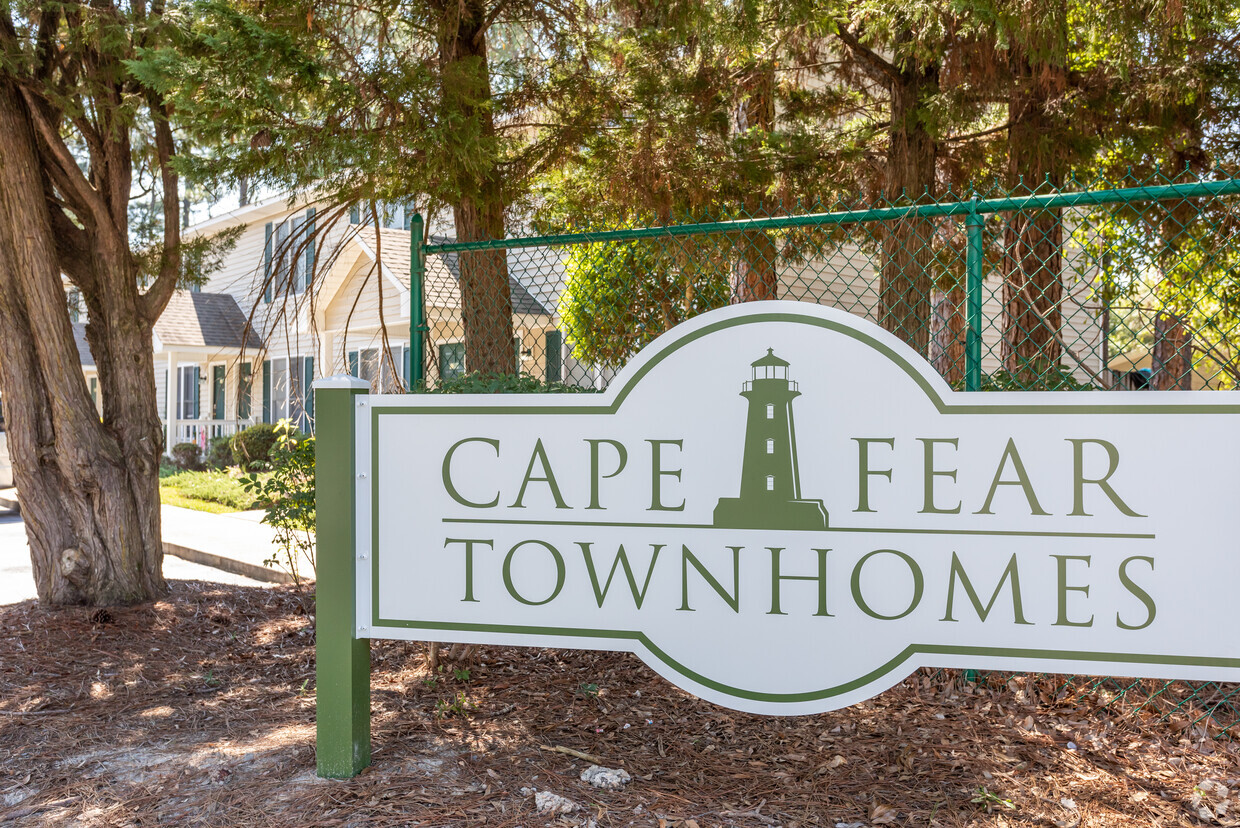 Foto principal - Cape Fear Townhomes