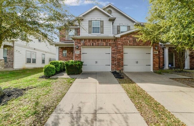 Front Yard - 8126 Montague Manor Ln