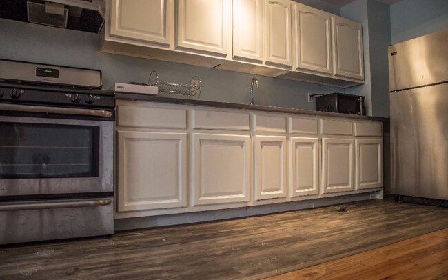 Foto del edificio - 968A Myrtle Ave