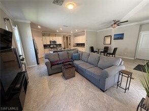 Building Photo - 4284 Raffia Palm Cir
