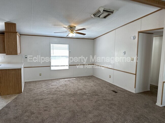 Foto del edificio - 178 Holly Berry Way