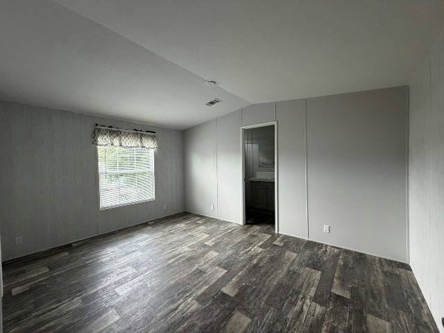 Foto del edificio - 2055 Bren Mar Ct
