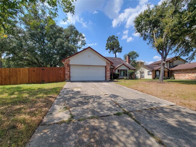 Foto del edificio - 25303 Avery Hill Ln
