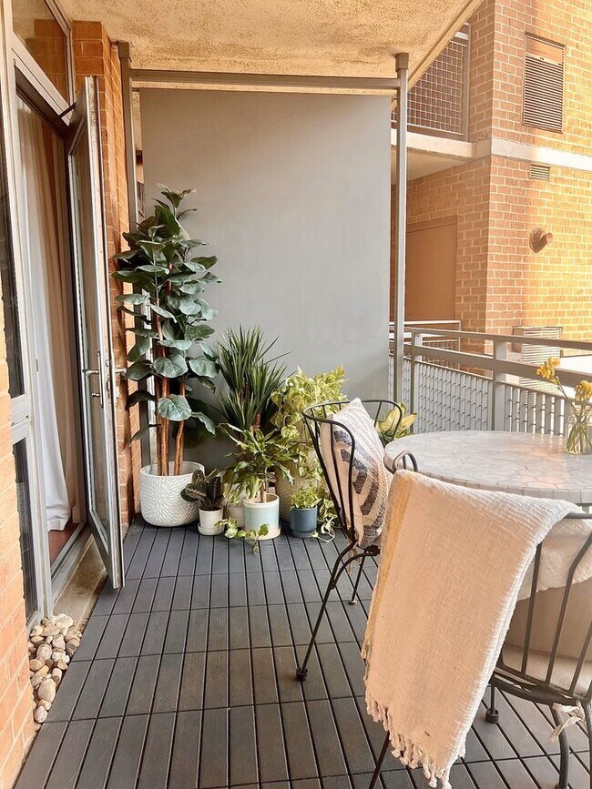 Balcony - 555 Massachusetts Ave NW