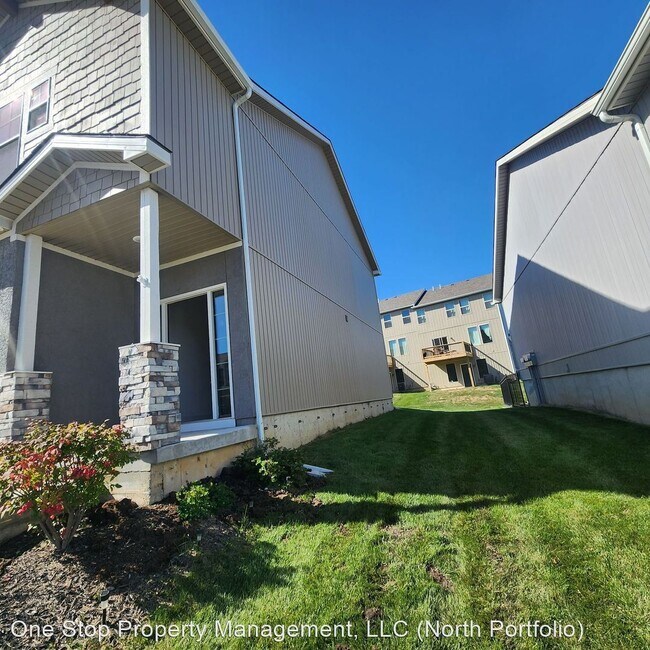 Foto del edificio - 3 br, 2.5 bath House - 7396 Aaron St.