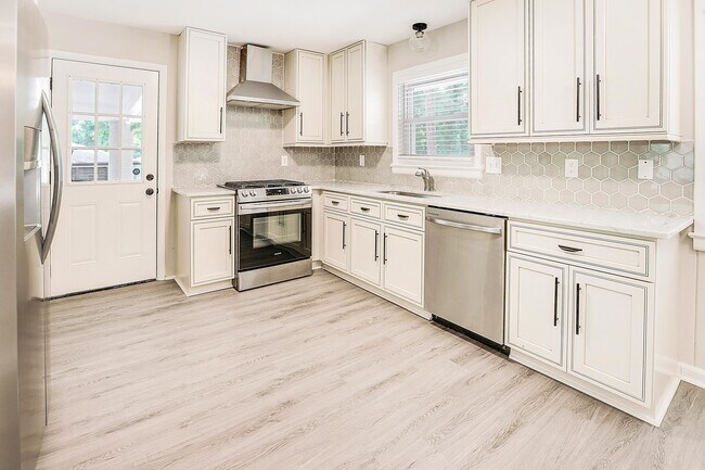 Foto del edificio - 2059 W Cedar Ln SW