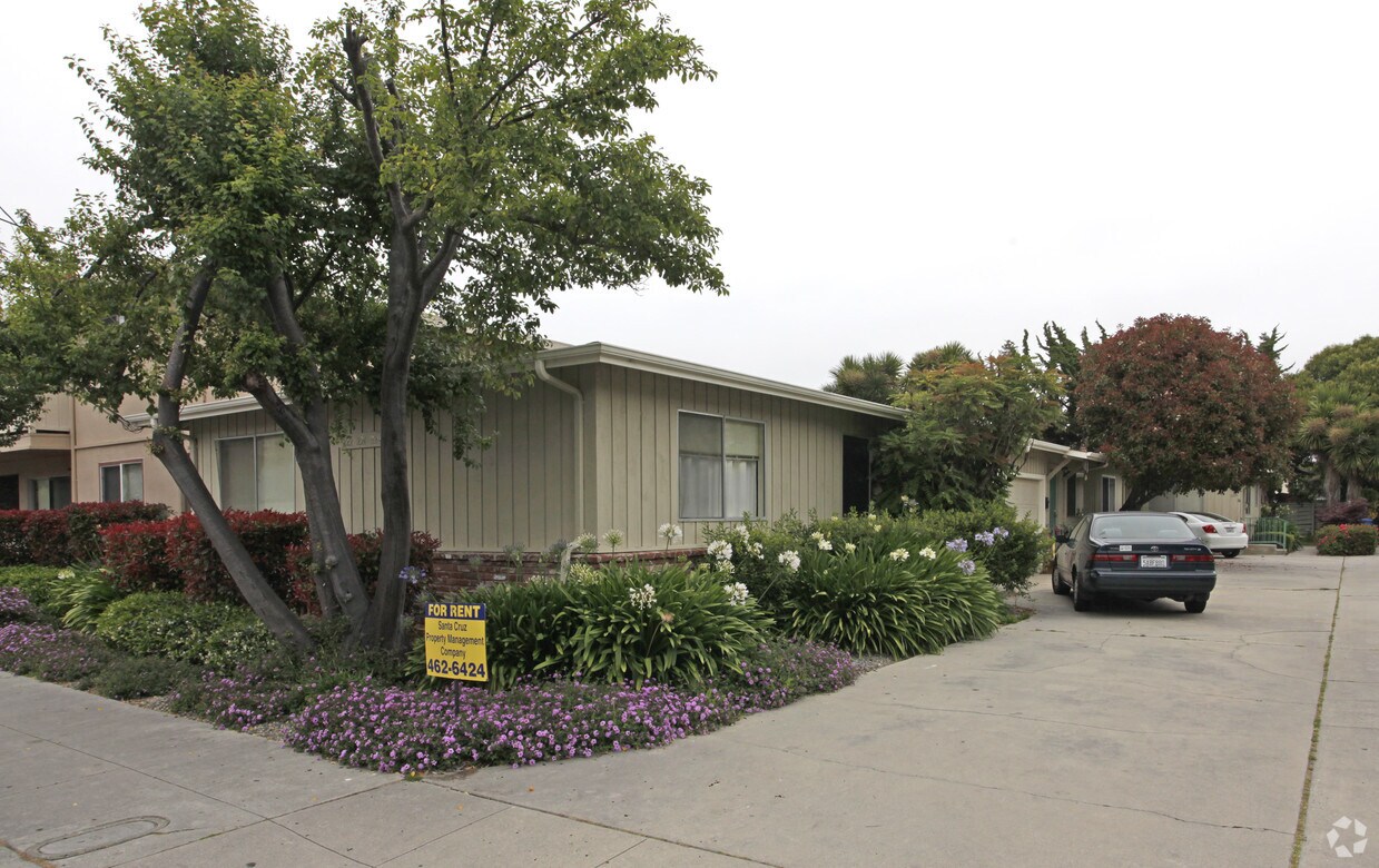 216226 Felix St, Santa Cruz, CA 95060 Apartments in Santa Cruz, CA