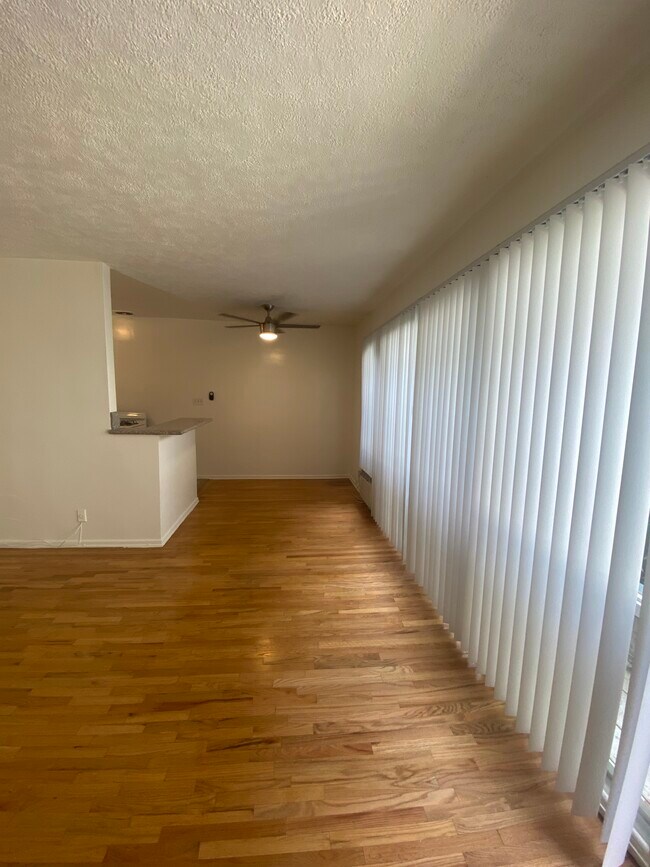 Foto del edificio - 1428 Havenhurst Dr