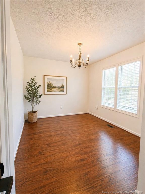 Foto del edificio - 1050 Roundabout Rd