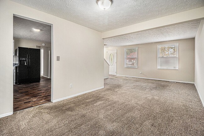 Foto del edificio - 4 Bedroom 2.5 Bath House