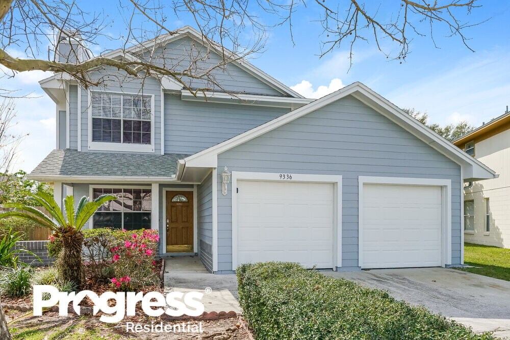 Foto principal - 9336 Sonoma Dr