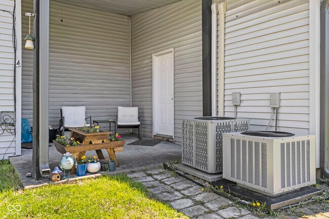 Foto del edificio - 2 Van Ave