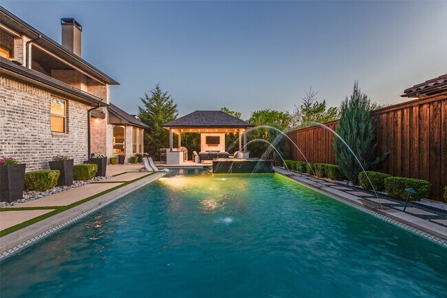 Foto del edificio - 10215 Blackenhurst Ln