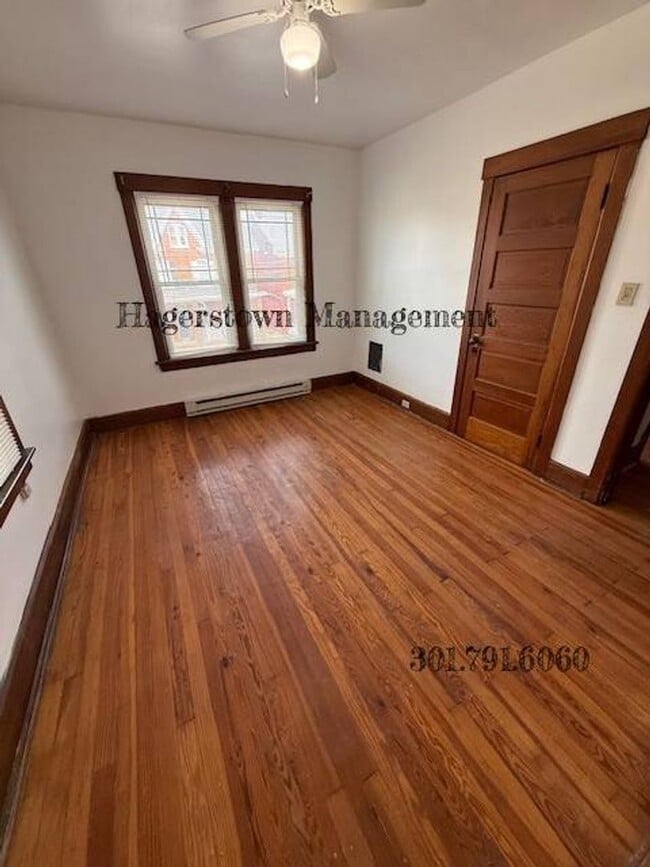 Building Photo - 109 Fairground Ave