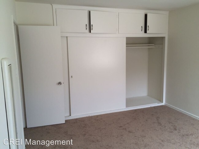 Building Photo - 3827 Lockland Dr
