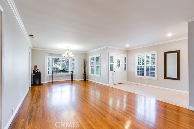 Building Photo - 5410 Persimmon Ave