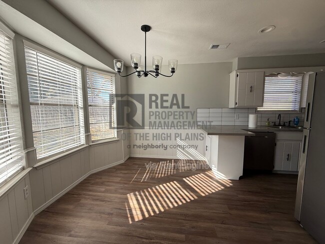 Foto del edificio - 6212 Rutgers St