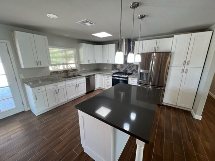 Foto principal - Stunning Oro Valley 4-Bed Home with Mounta...