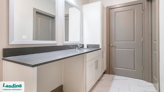 Building Photo - 9223 Vintage Hills Way