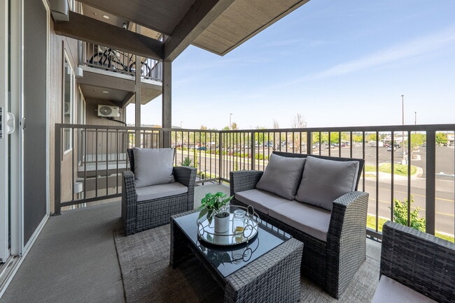 Balcony - Magnesium Village