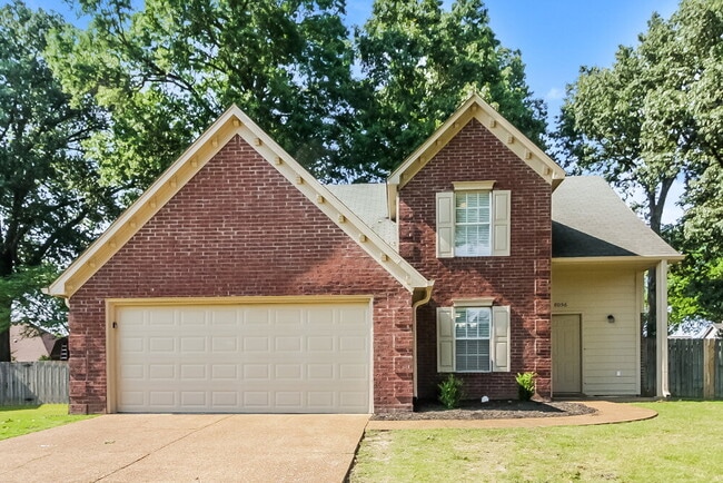 Building Photo - 8056 Sandywood Ln