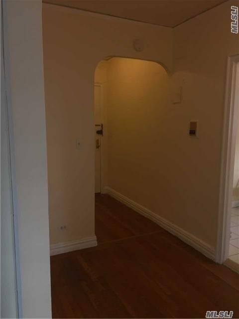 Building Photo - 111-35-111-75 75th Ave