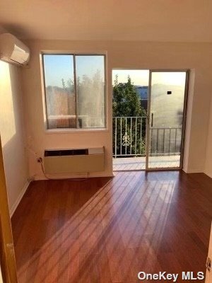 Foto del edificio - 41-12-41-97 97th Pl