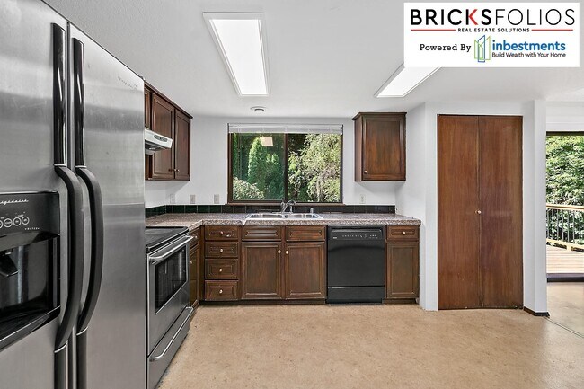 Foto del edificio - 6007 150th Ct NE