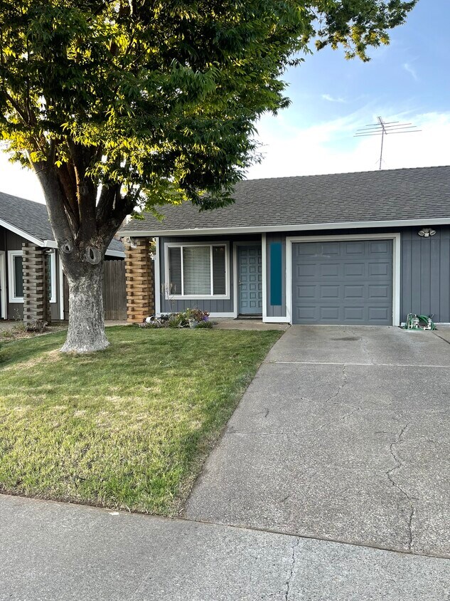 Primary Photo - 9647 Old Placerville Rd