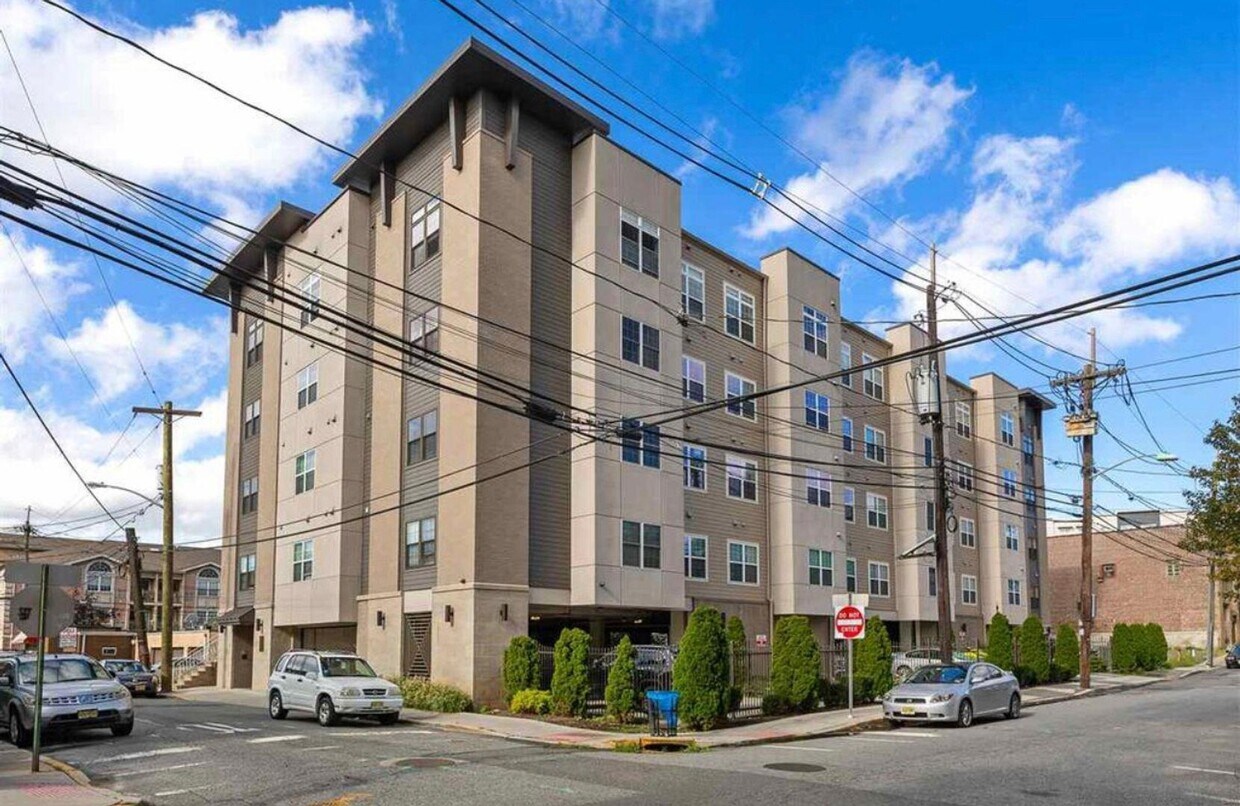 5609 Jefferson St West New York, NJ 07093 Alquileres en West New York
