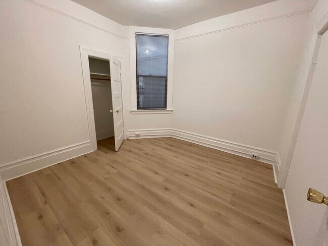 Foto del edificio - 736 14th St