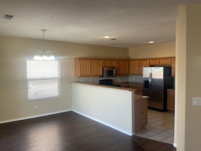 Foto del edificio - 3337 Cochiti St NE