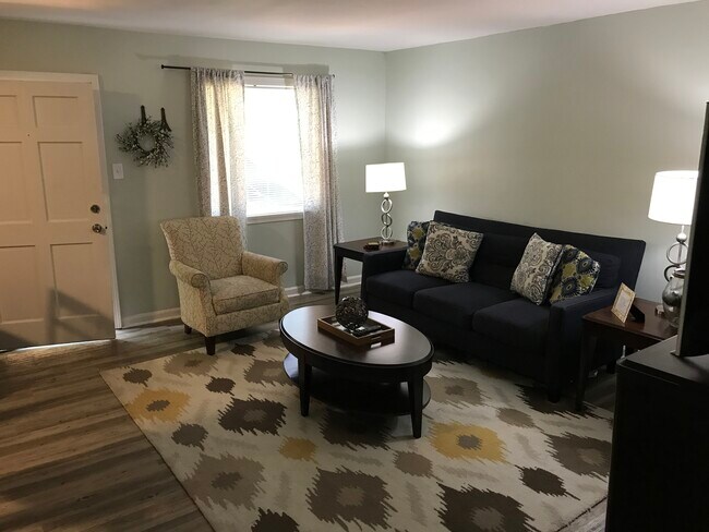 Foto del edificio - 848 Myrtle St NE