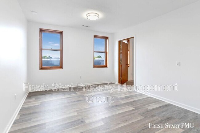 Foto del edificio - 88 N Main St NE