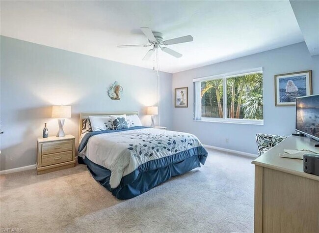 Foto del edificio - 4080 Looking Glass Ln