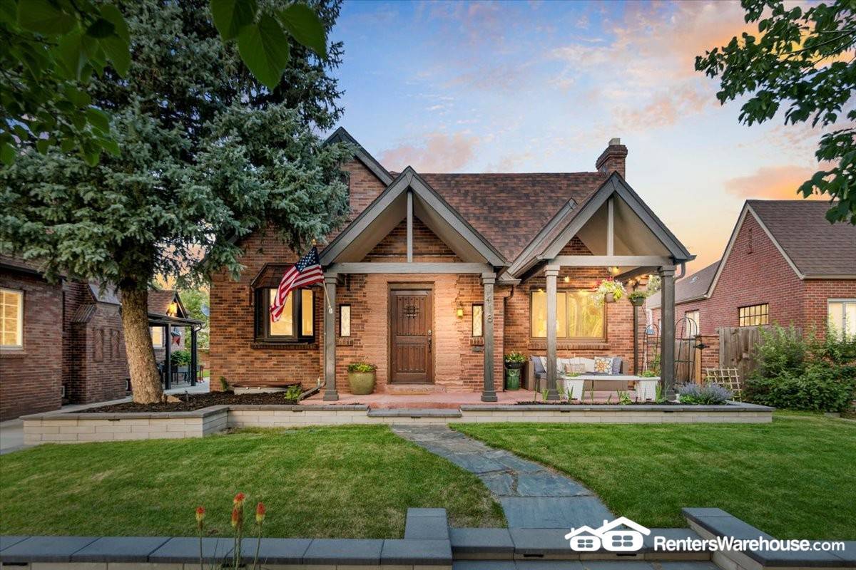 Foto principal - 1418 Glencoe St