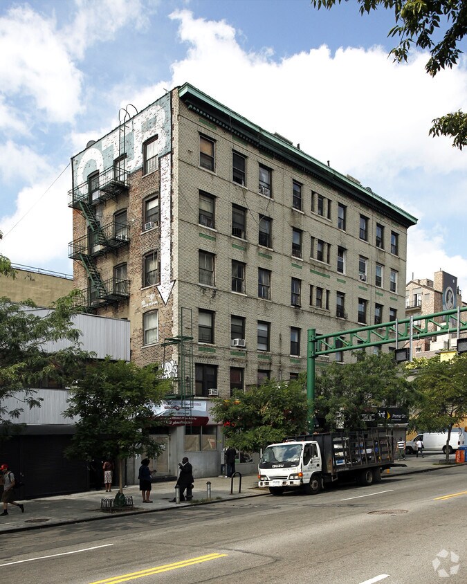 Building Photo - 101-105 Delancey St