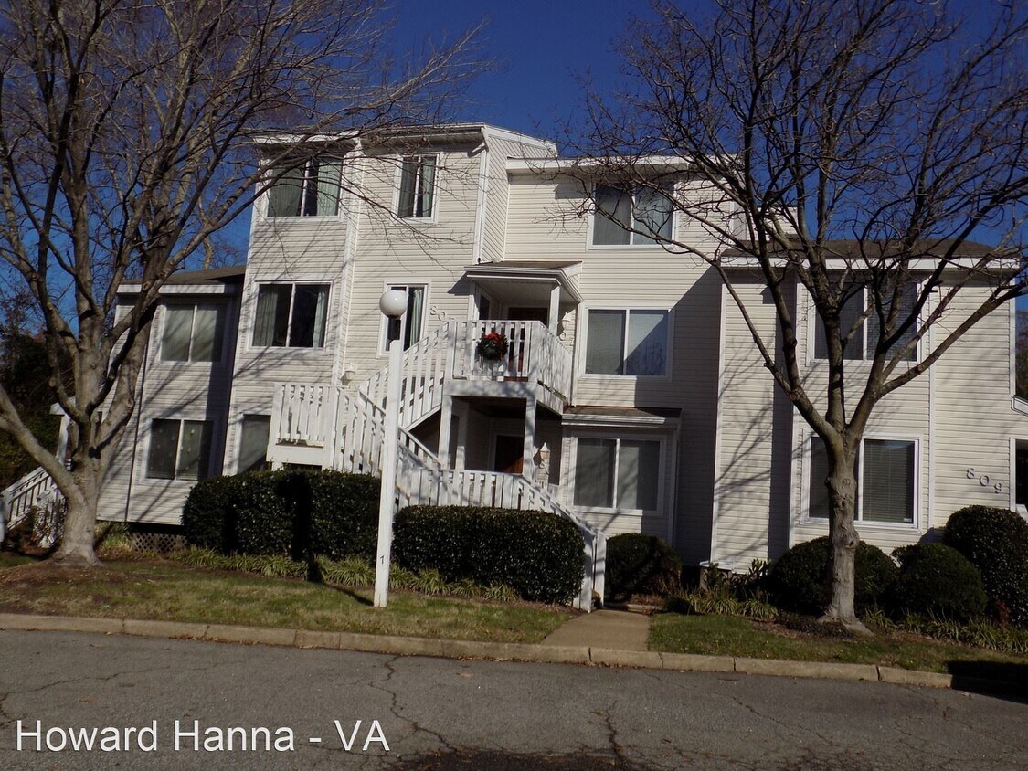 2 br, 2.5 bath House 807 Seawinds Lane House Rental in Virginia