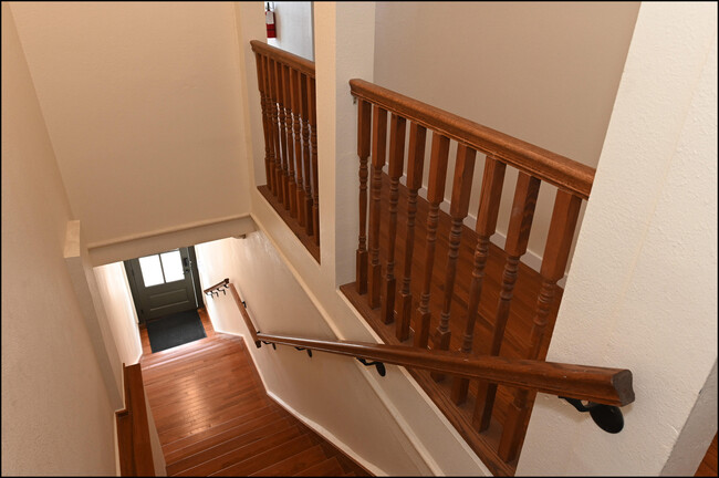 Foto del edificio - 710 Noble St