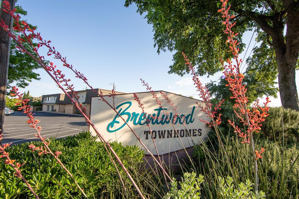 Primary Photo - 5506 Grover Ave