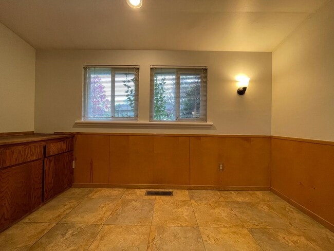 Building Photo - Spacious Granite Bay Home Near Folsom Lake – Available Now